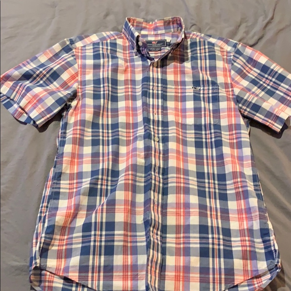 Vineyard Vines shortsleeved button up